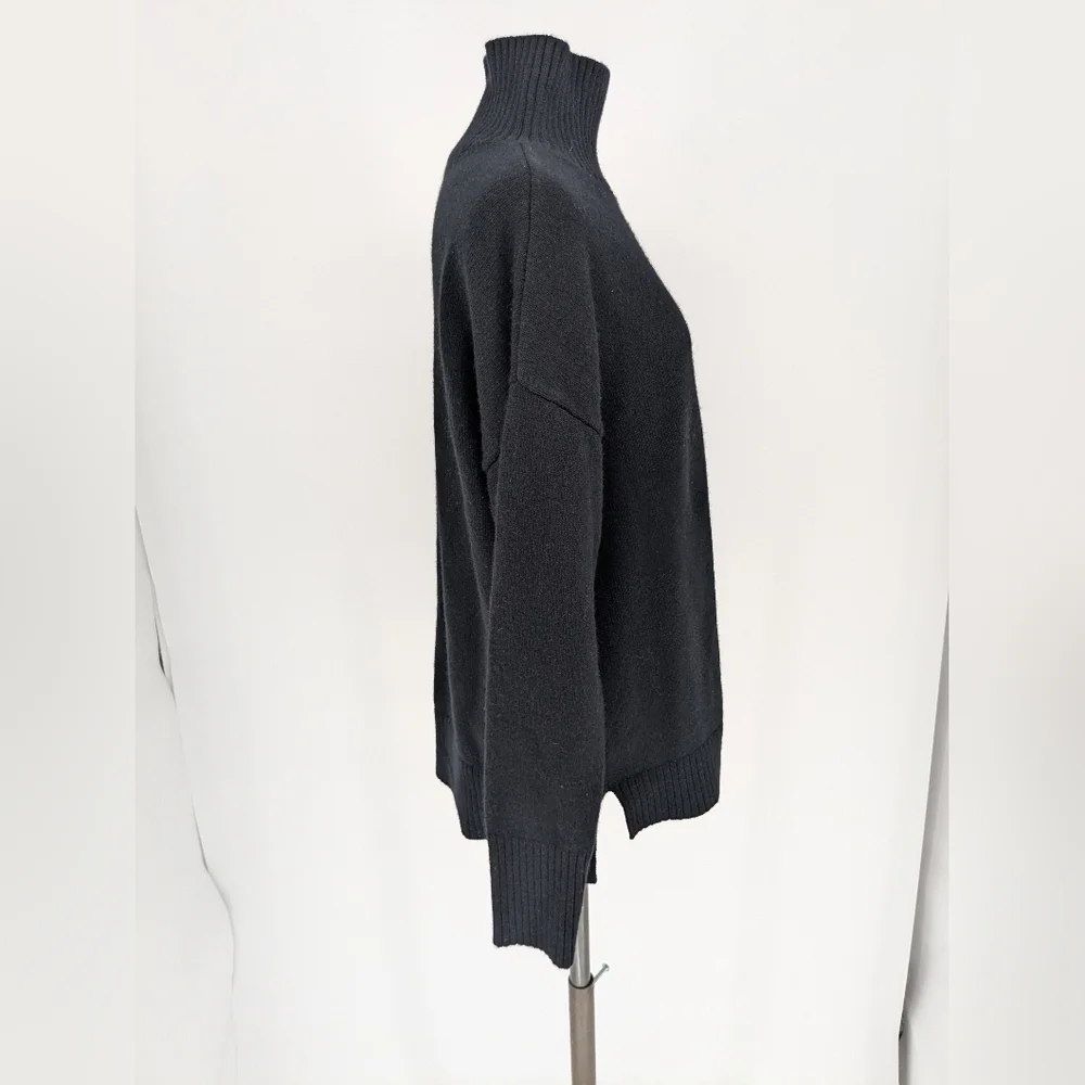 J McLaughlin DINA Sweater Medium 100% Cashmere Turtleneck Luxury Warm Chic - Picture 6 of 16